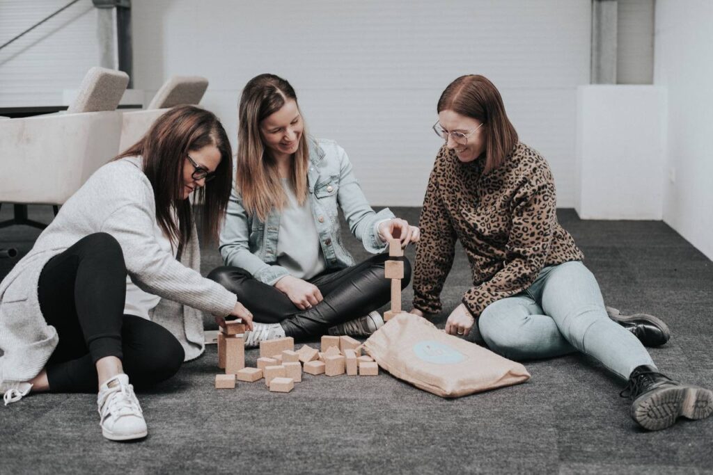 Sei Gastgeberin einer WhatsApp- oder Live-Party bei Lio´s Kinderzimmer und nutze alle Vorteile des Gastgeberinnen Programm.